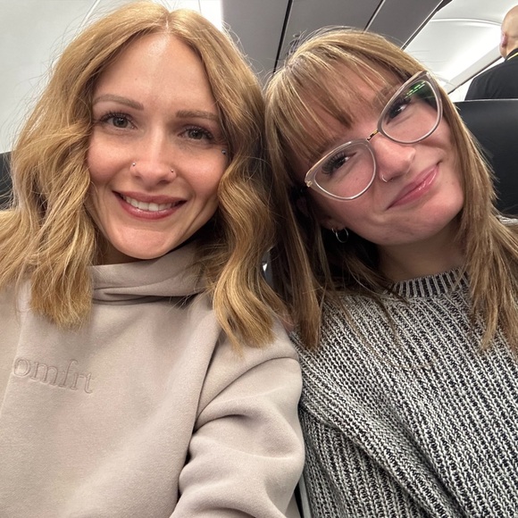 Meet your Posher, Bree - Picture 3 of 5